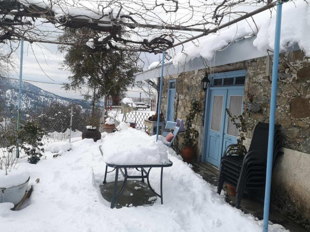 Holiday House Prodromos Exterior photo